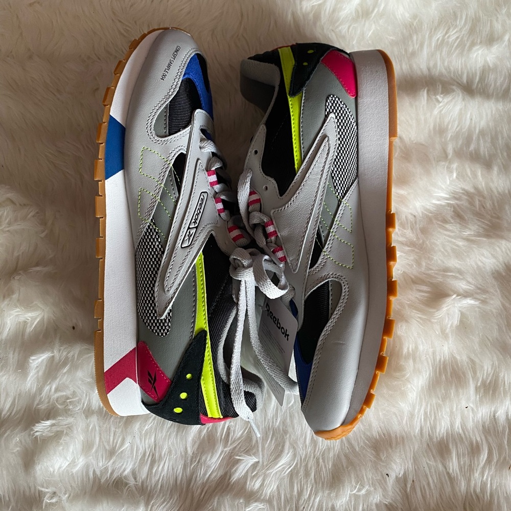 Reebok - ATI 90's - Grey Black Pink - Mens 9.5 - Picture 6 of 8